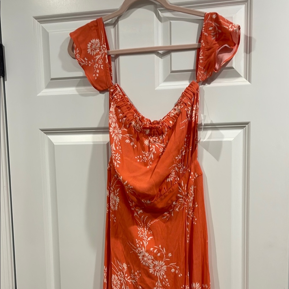 FLYNN SKYE L NWTOrange Floral Maxi Dress